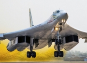 开云体育中国-一触即发的史诗，年度争冠之夜，赛场上的劳塔罗时刻