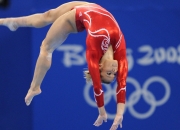 开云体育app-当篮球宇宙发生折叠，爱德华兹的49分与上海队的规则压制