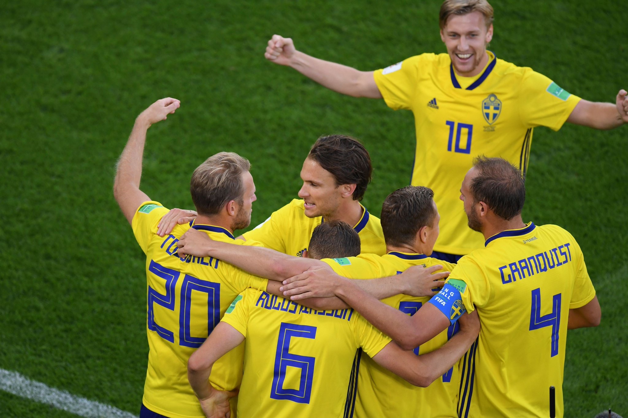 关于法国大胜瑞典,拿下小组第一的信息 关于法国大胜瑞典,拿下小组第一的信息