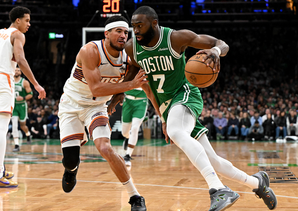 包含凯尔特人主场大胜对手,士气高昂的词条 包含凯尔特人主场大胜对手,士气高昂的词条