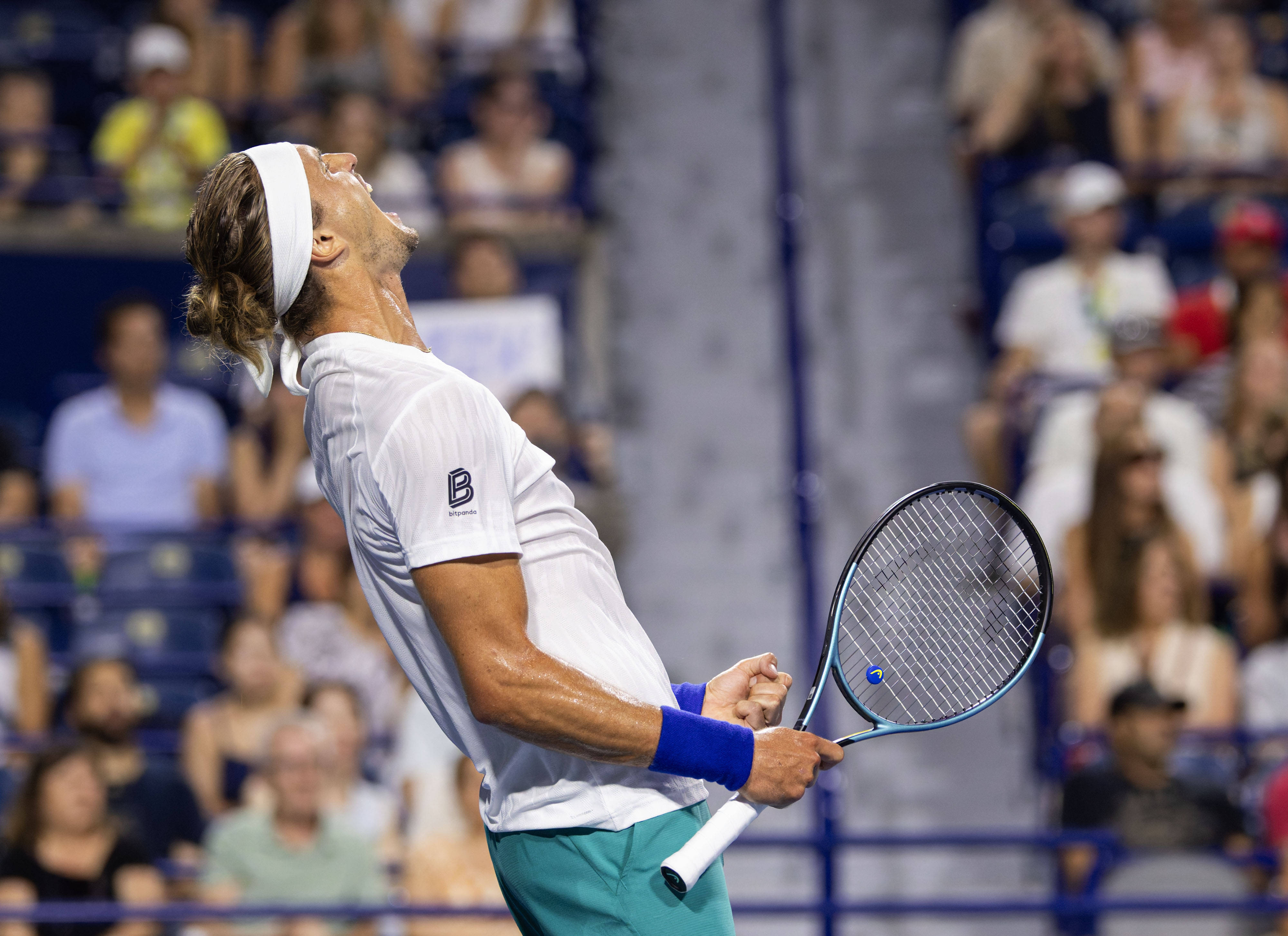 温网完胜戴维斯杯,兹维列夫刷新纪录的简单介绍 温网完胜戴维斯杯,兹维列夫刷新纪录的简单介绍