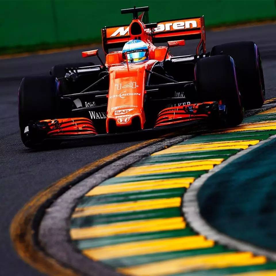 法拉利鏖战迈凯伦,阿隆索状态火热 法拉利鏖战迈凯伦,阿隆索状态火热