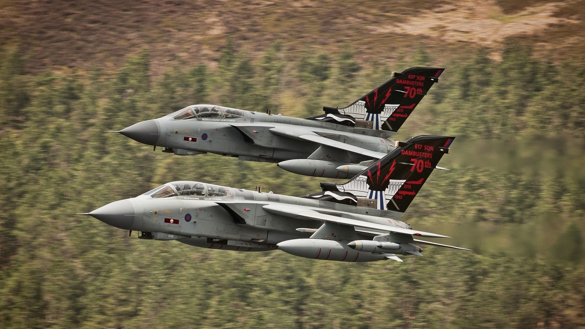 悬崖边的骑士，如何用一场终结九年魔咒的绝杀，将常规赛炼成年度焦点之战