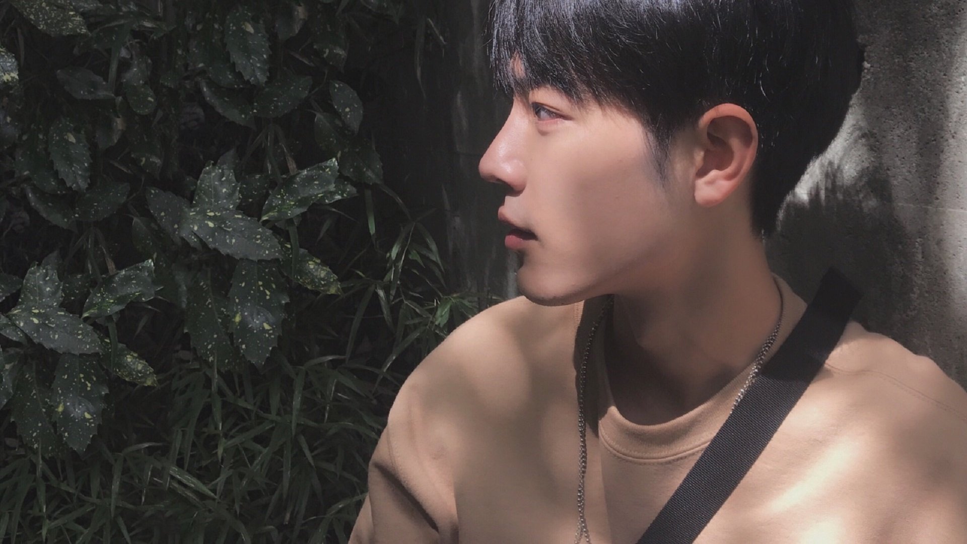 末节狂飙!绝境重生,英雄巴雷拉一肩扛起奥地利希望