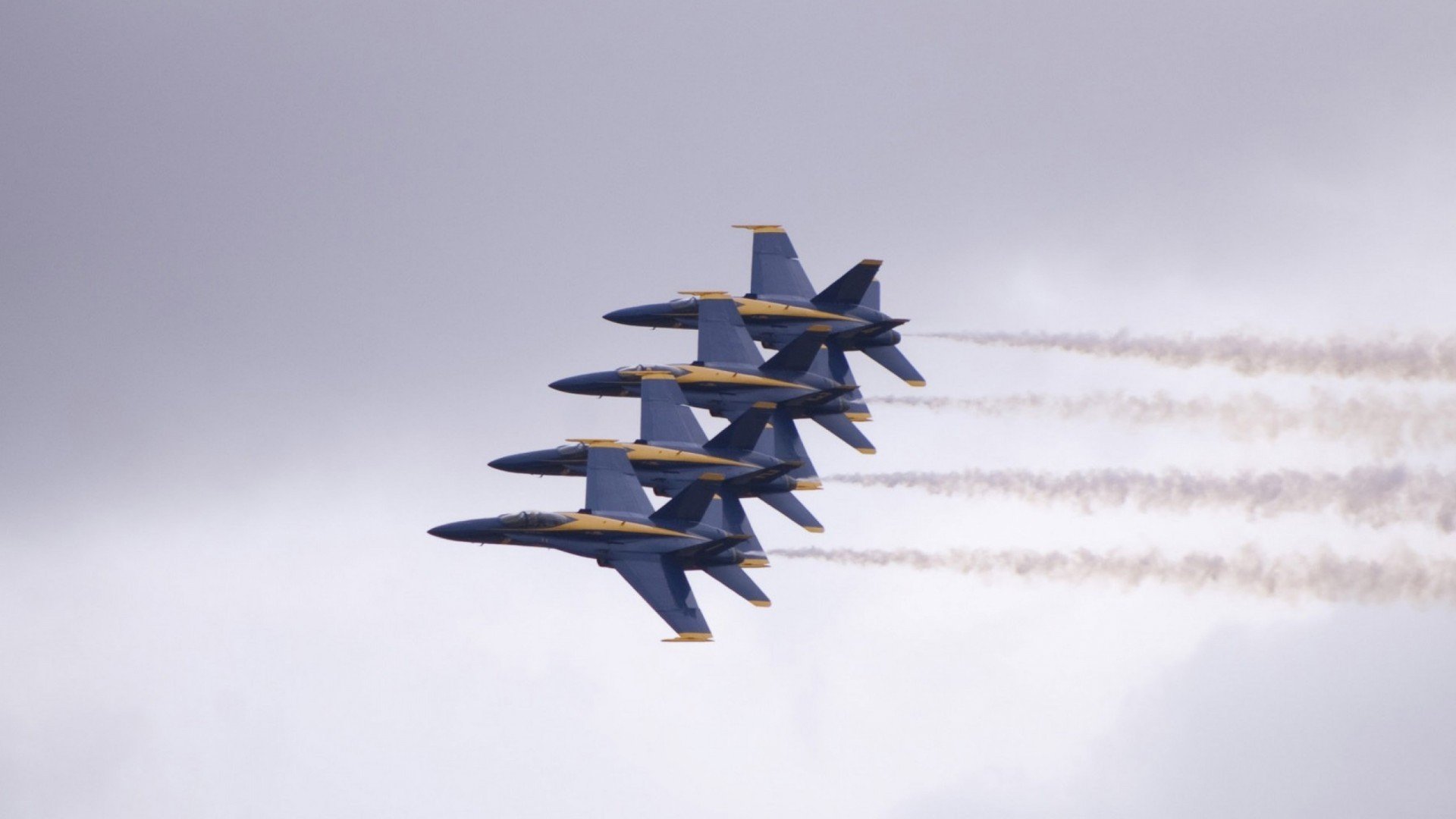 亚洲制造！当卢卡库数据爆炸轰鸣时，日本军团已在北伦敦悄然终结枪手时代