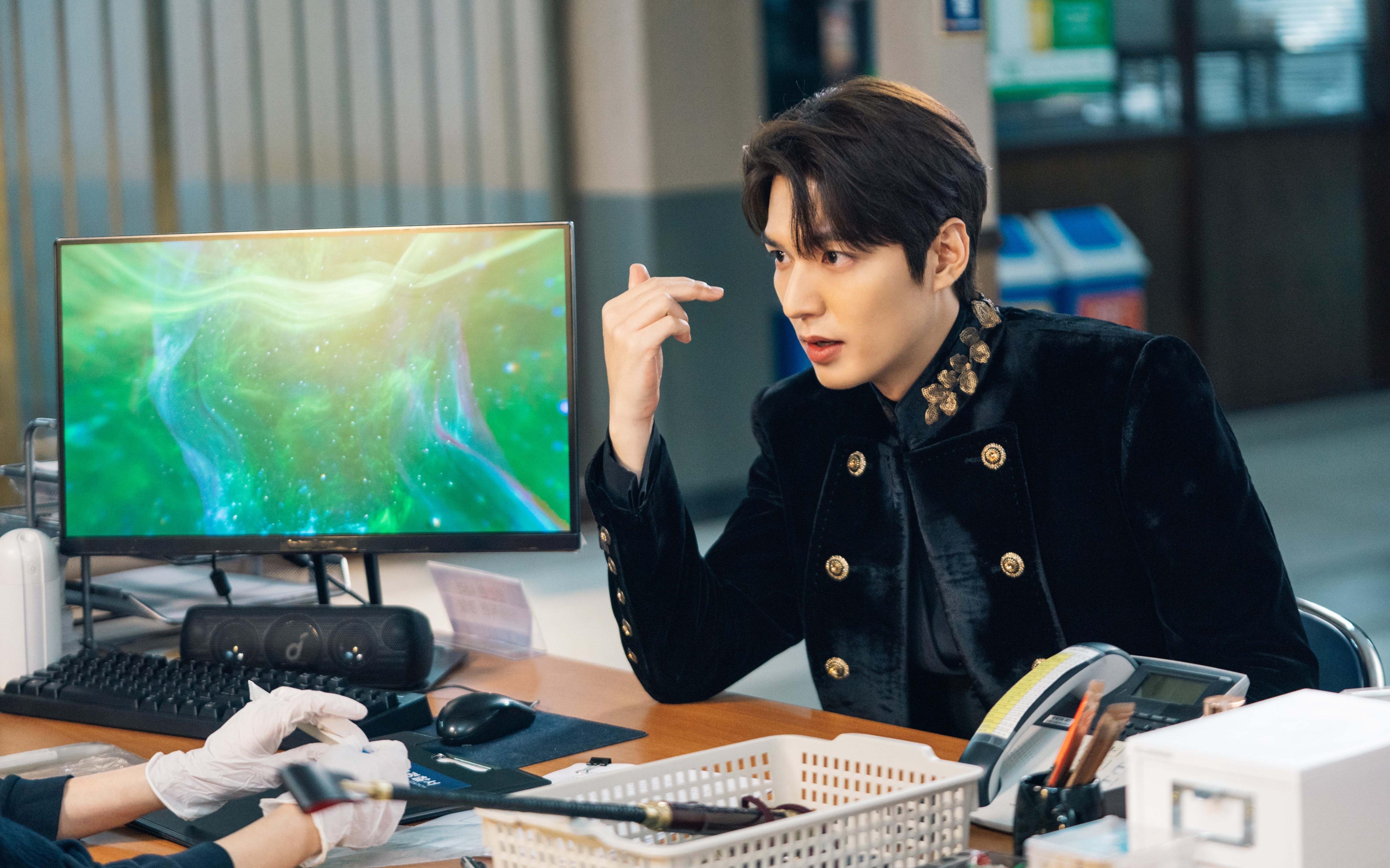 贝林厄姆关键先生助几内亚突围雷恩，决胜之战彰显巨星本色