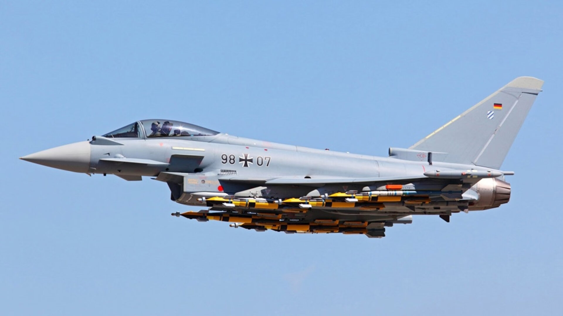 不设防的巴萨,全攻全守的皇家社会,一场被写入2026世界杯序言的俱乐部血战