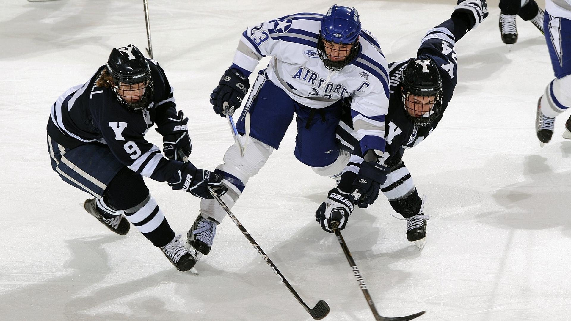 鏖战之夜,见证不朽,里昂激战那不勒斯,C罗终成关键先生